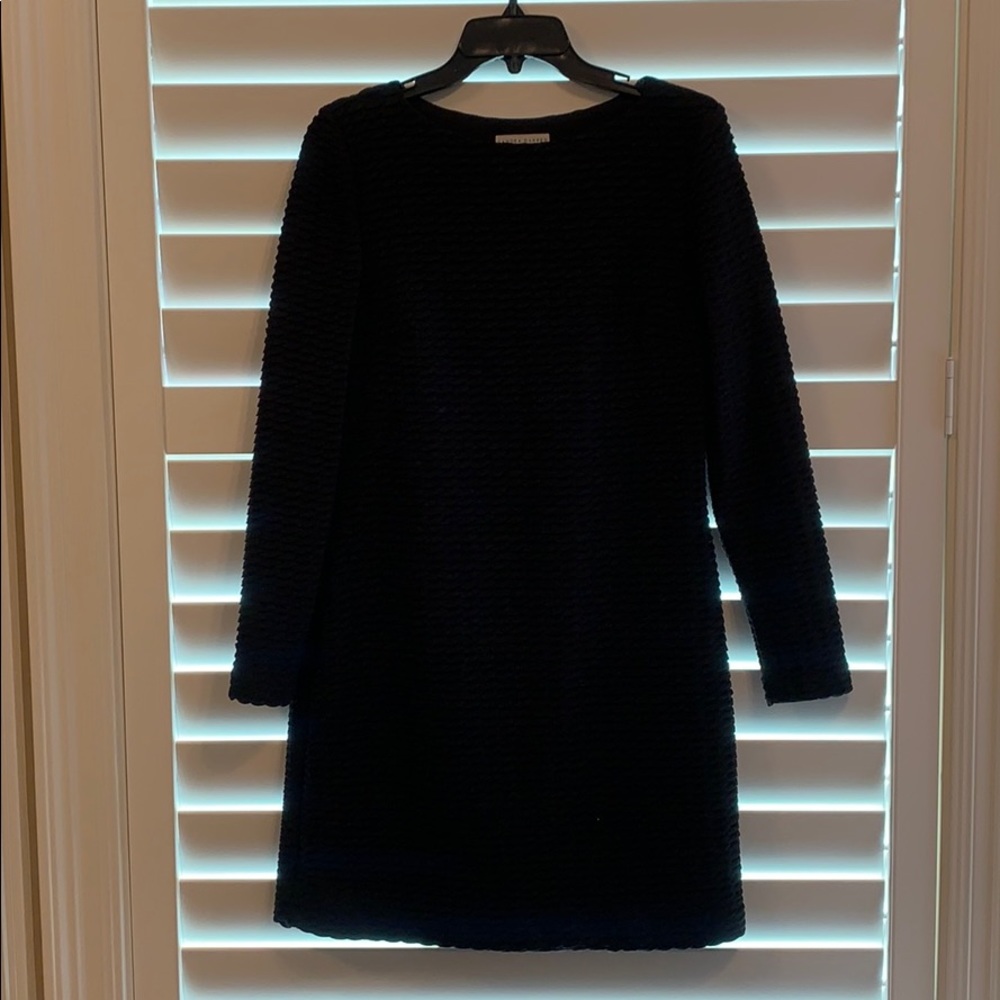 Sandra Darren Size 8 Ladies Black Dress